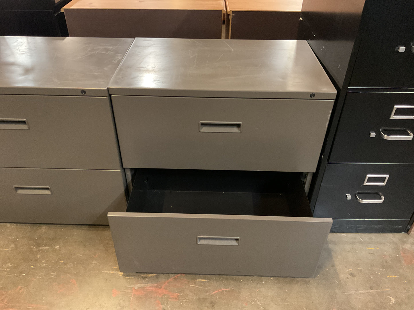Metal 2 Drawer File Cabinet