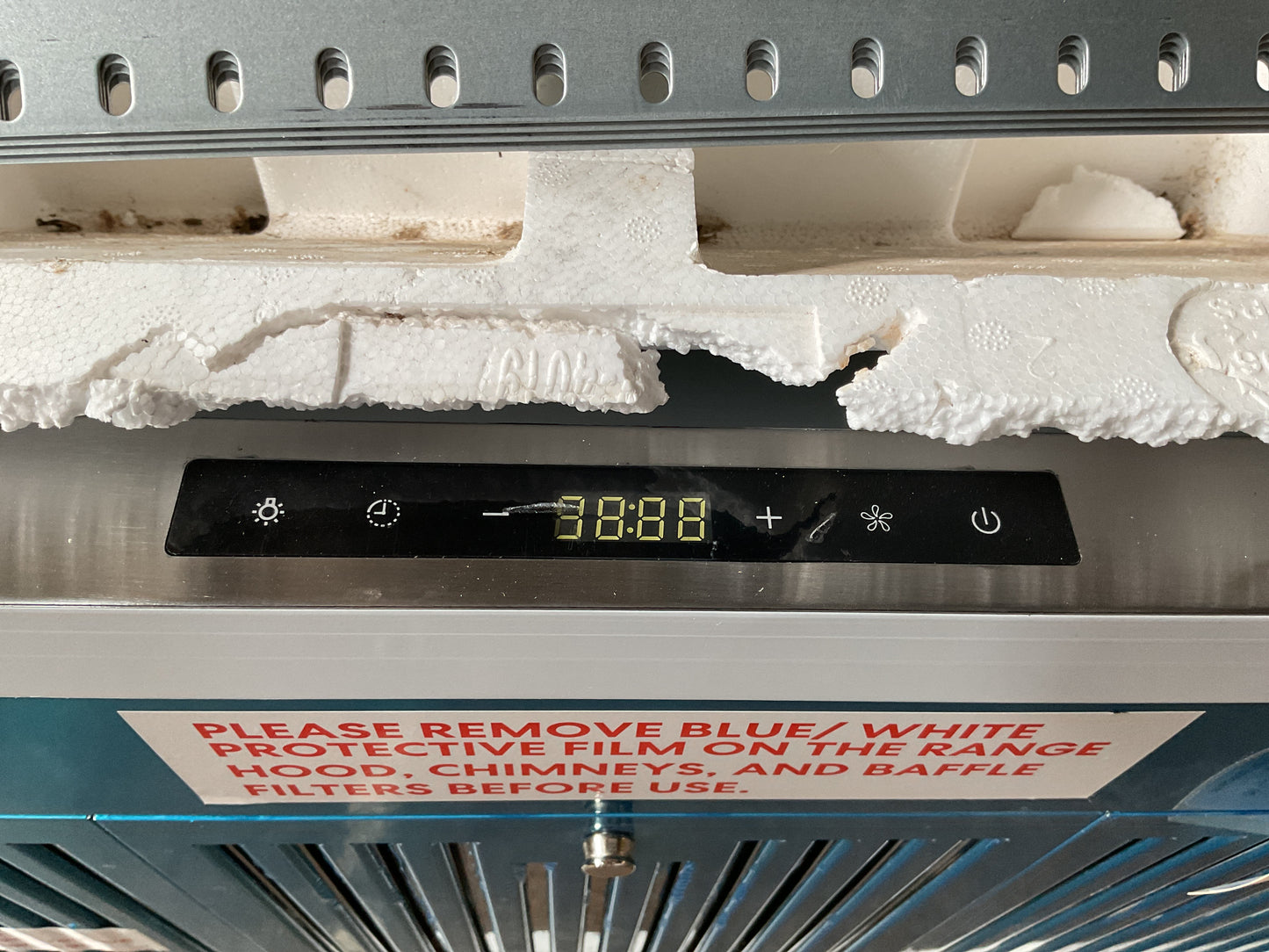 Cosmo 36” Ducted Island Range Hood