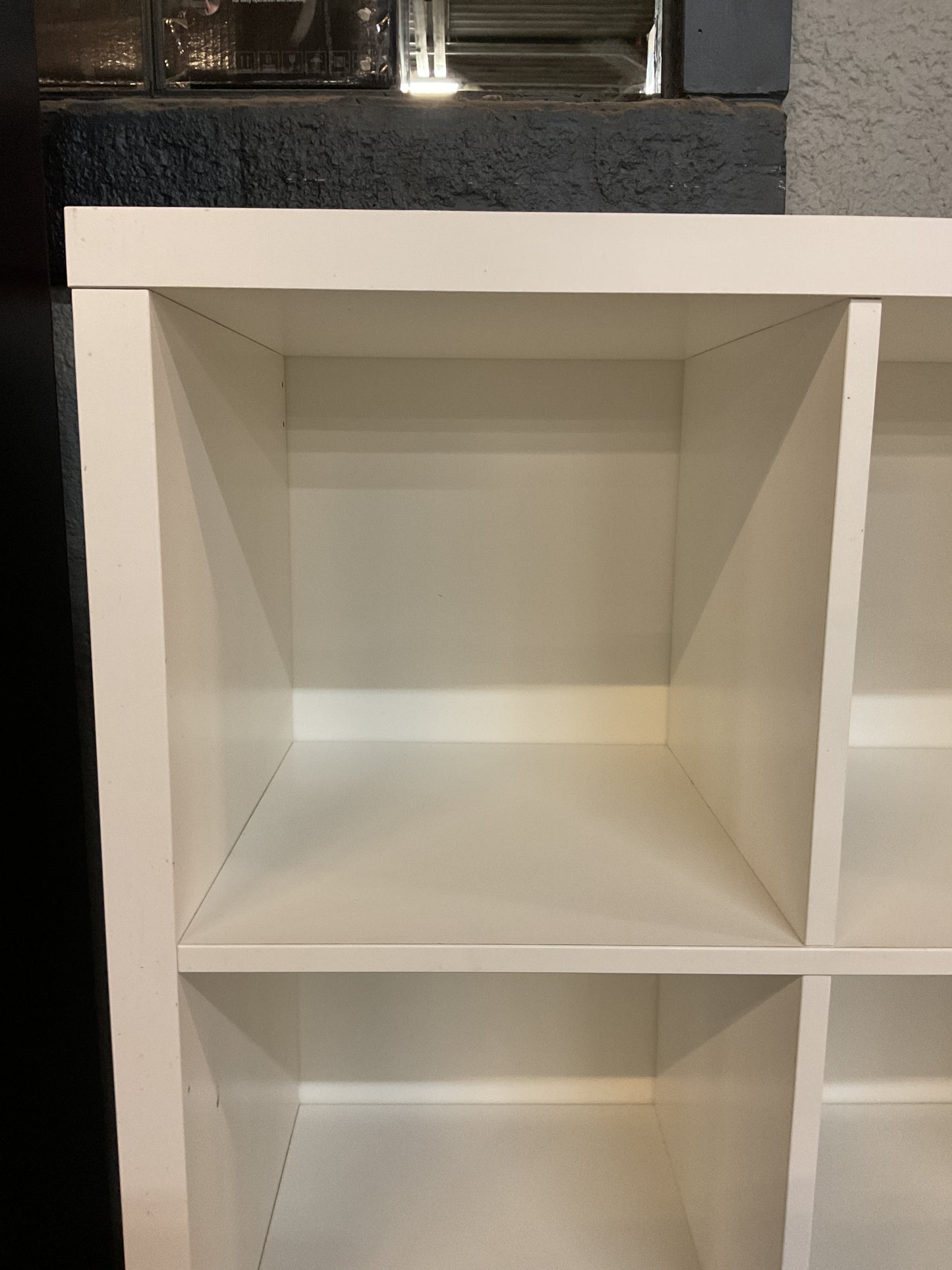 8 Cube Decorative Shelf