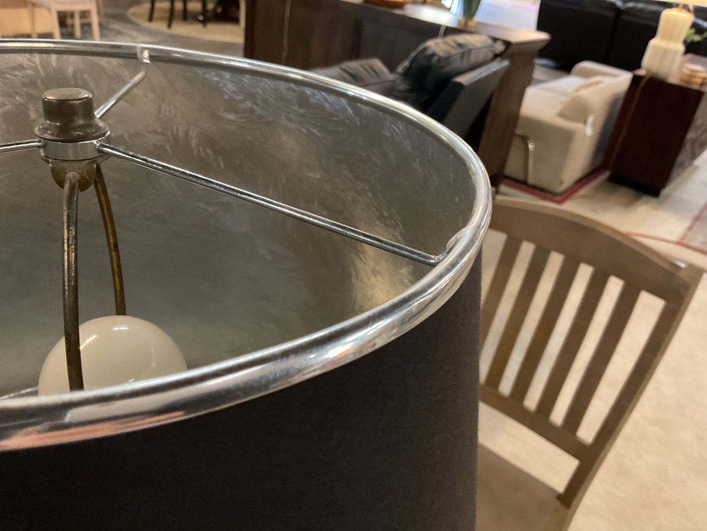 Textured Resin Beanpot Lamp