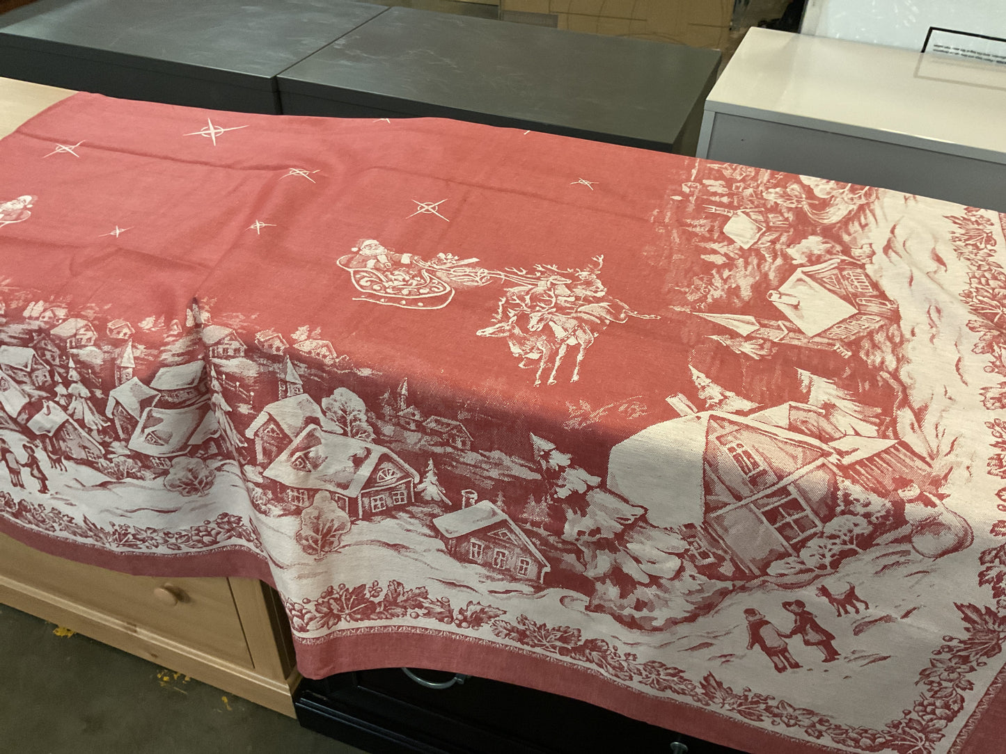 ‘Twas the Night Before Christmas Tablecloth