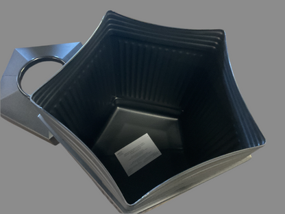 Canmeleon Pentagon Plastic Receptacle by Safeco