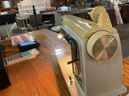 Singer Touch & Sew Sewing Machine