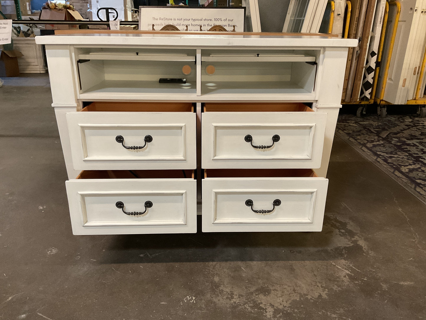 Stoney Creek Media Console