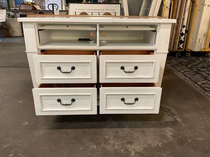 Stoney Creek Media Console