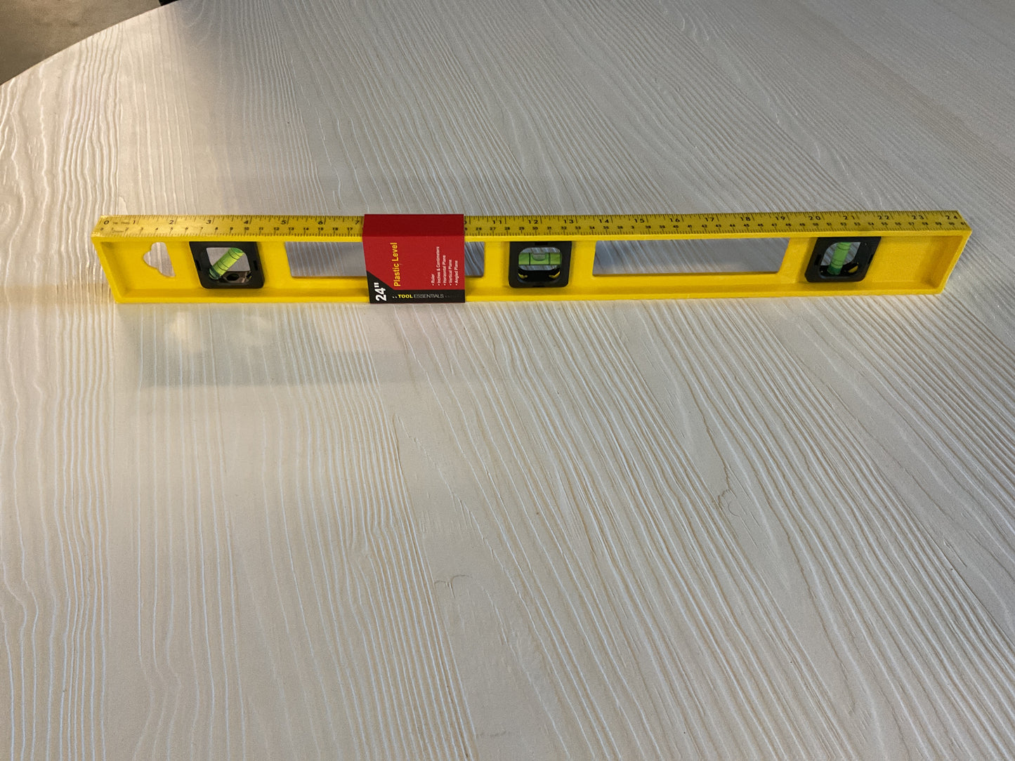 Plastic Level 24”