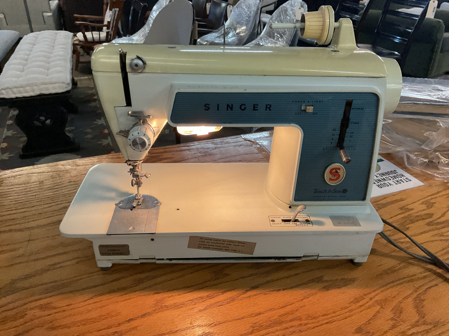 Singer Touch & Sew Sewing Machine