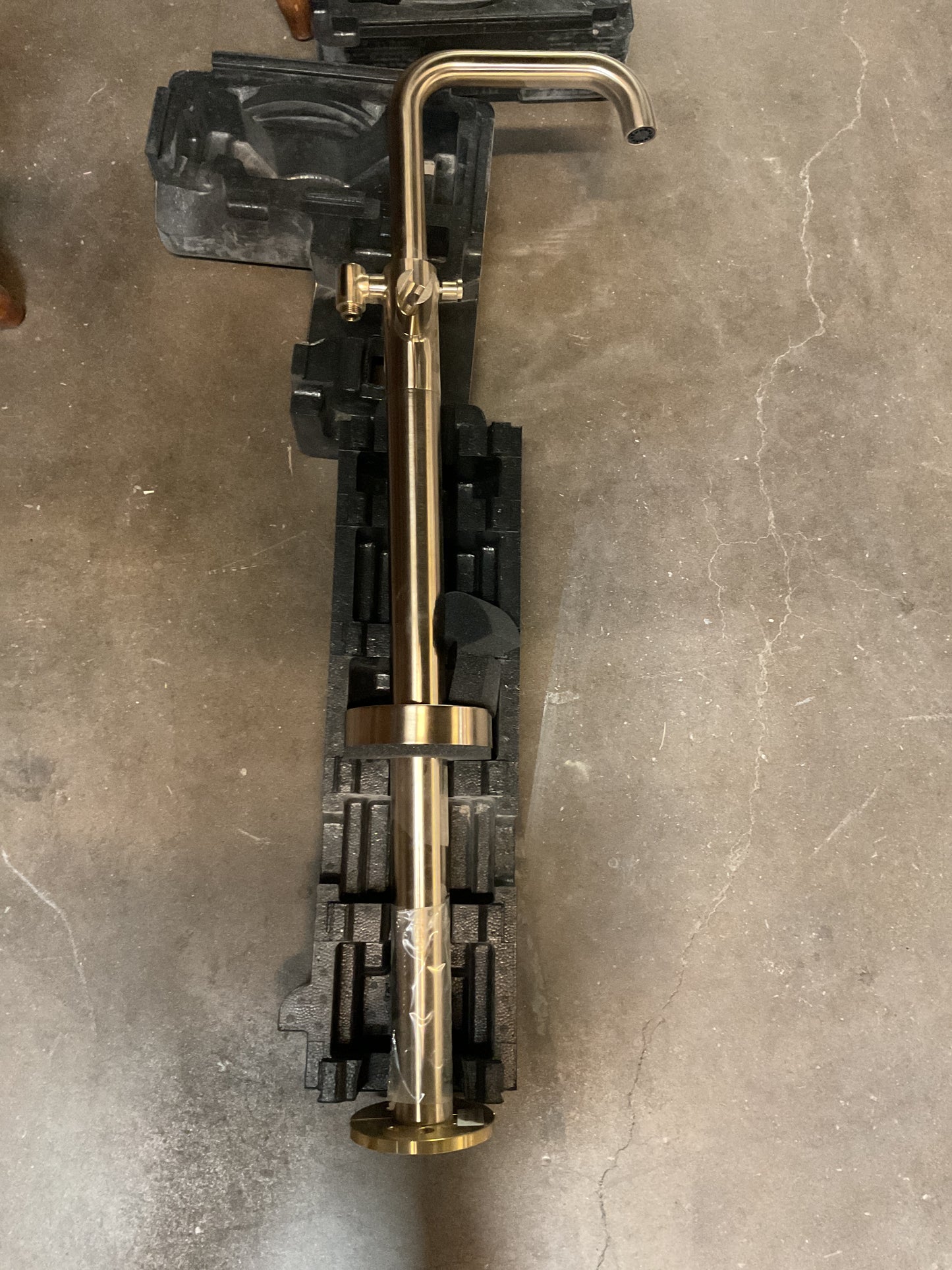 Brizo Single-Handle Freestanding Tub Filler