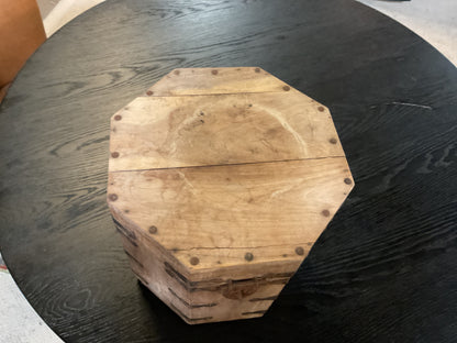 Mission Style Lidded Wood Box