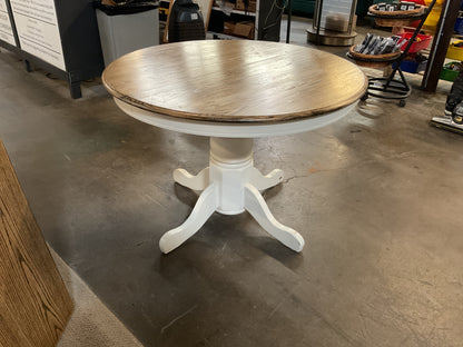 Pedestal Table w/Leaf