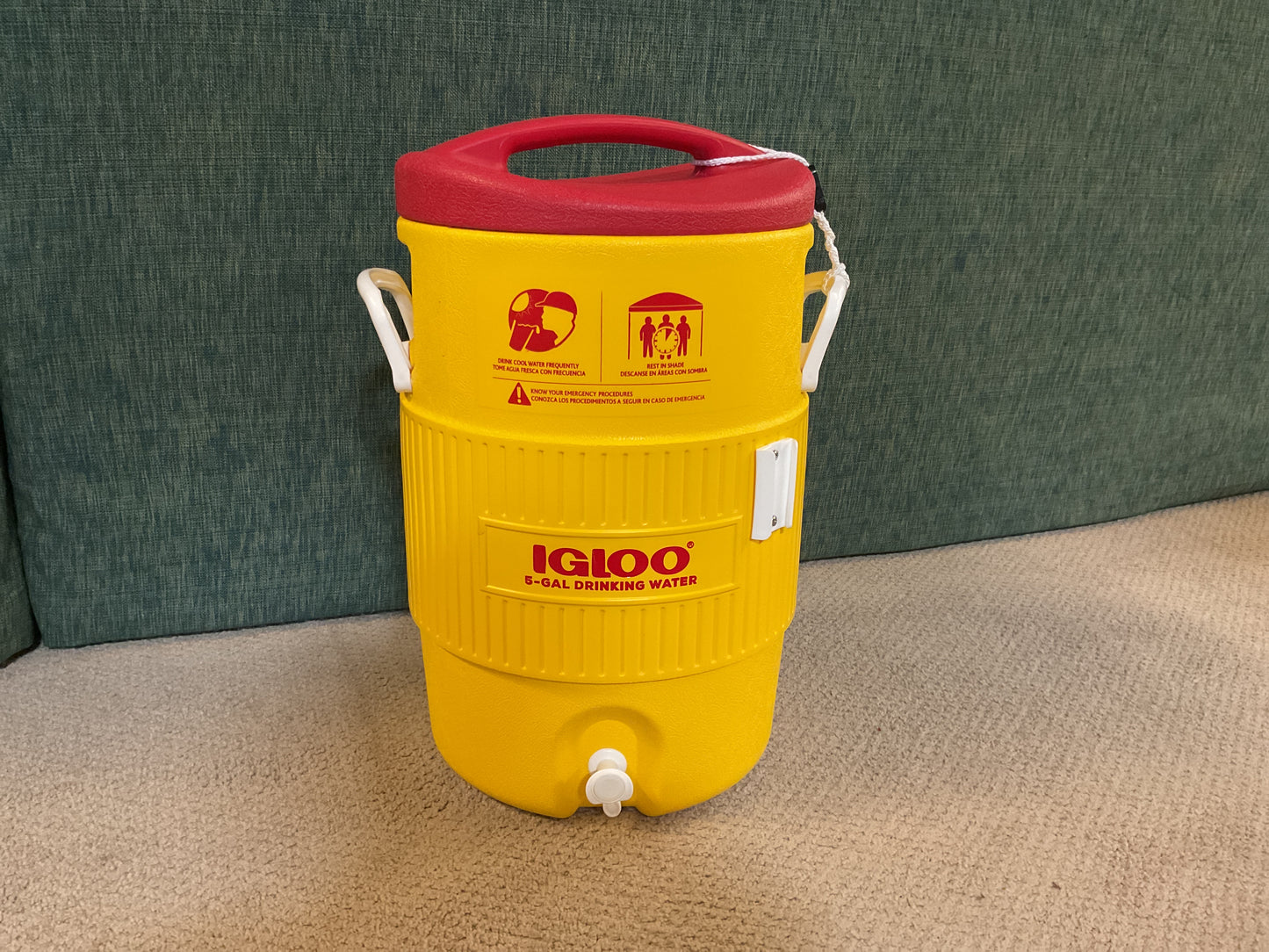 IGLOO 5-GAL Water Jug