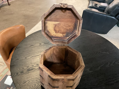 Mission Style Lidded Wood Box