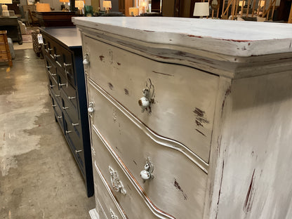 Vintage Distressed 5 Drawer Chest