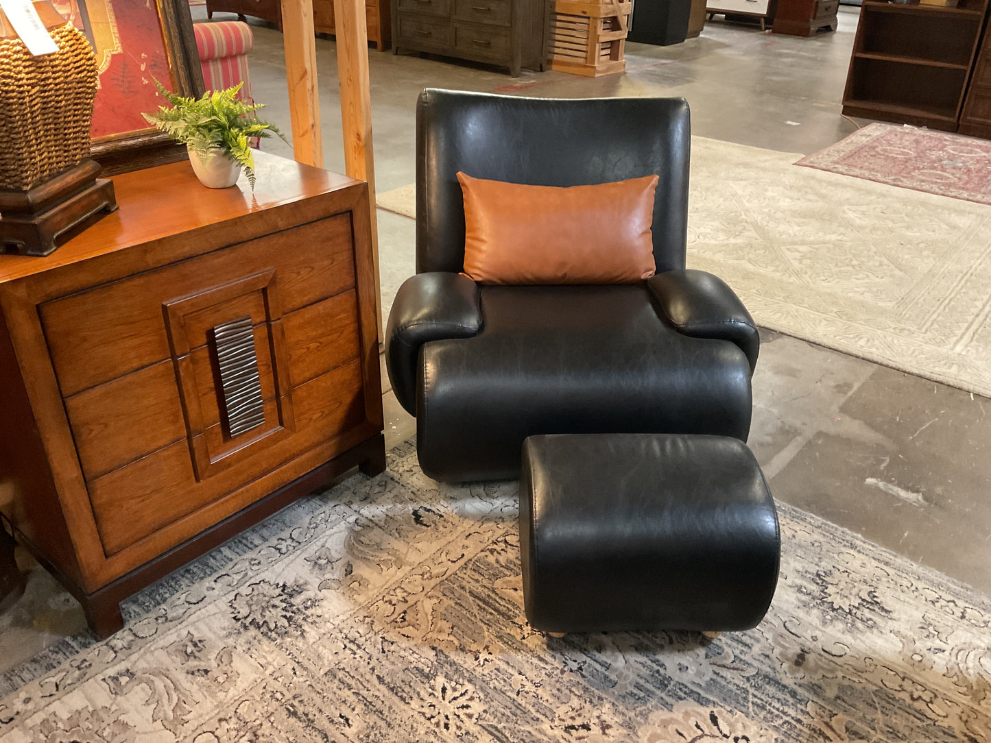 Premium Rocking Chair by Chair Vogue