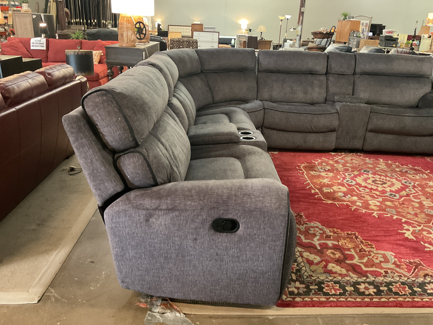 Sectional w/3 Reclining Seats