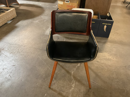 Carson Leisure Chair