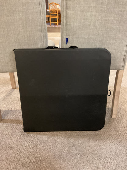 Bifold Table w/Handle