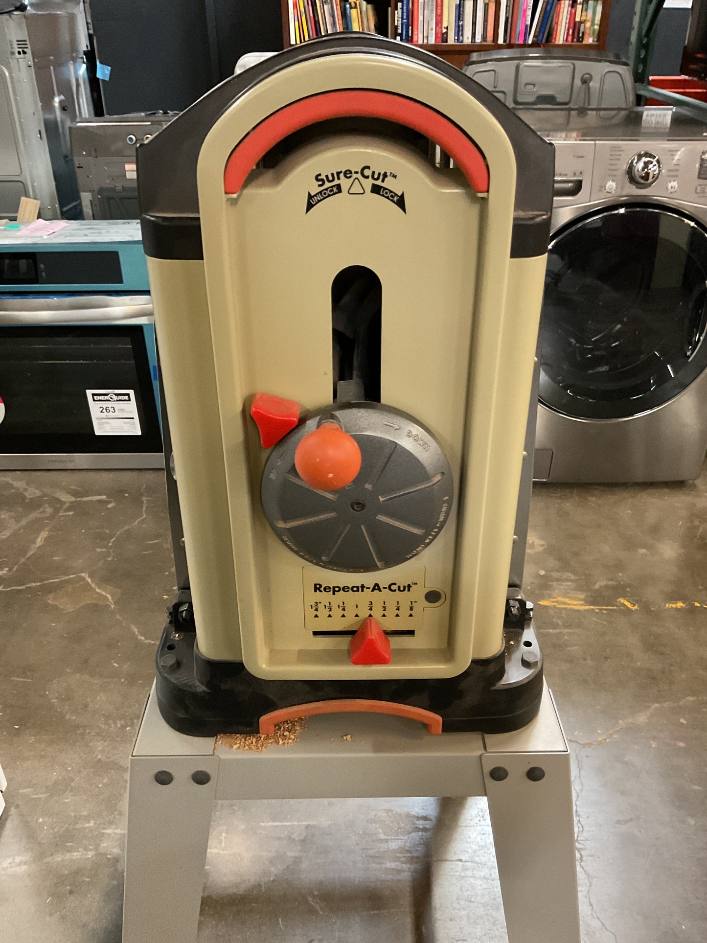 Ridgid 13-inch Thickness Planer w/Stand