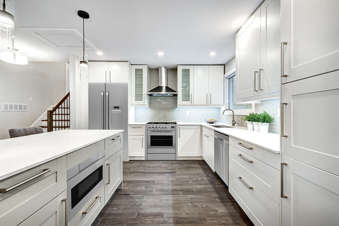 Arcadia White Ready-To-Assemble Upper Cabinet