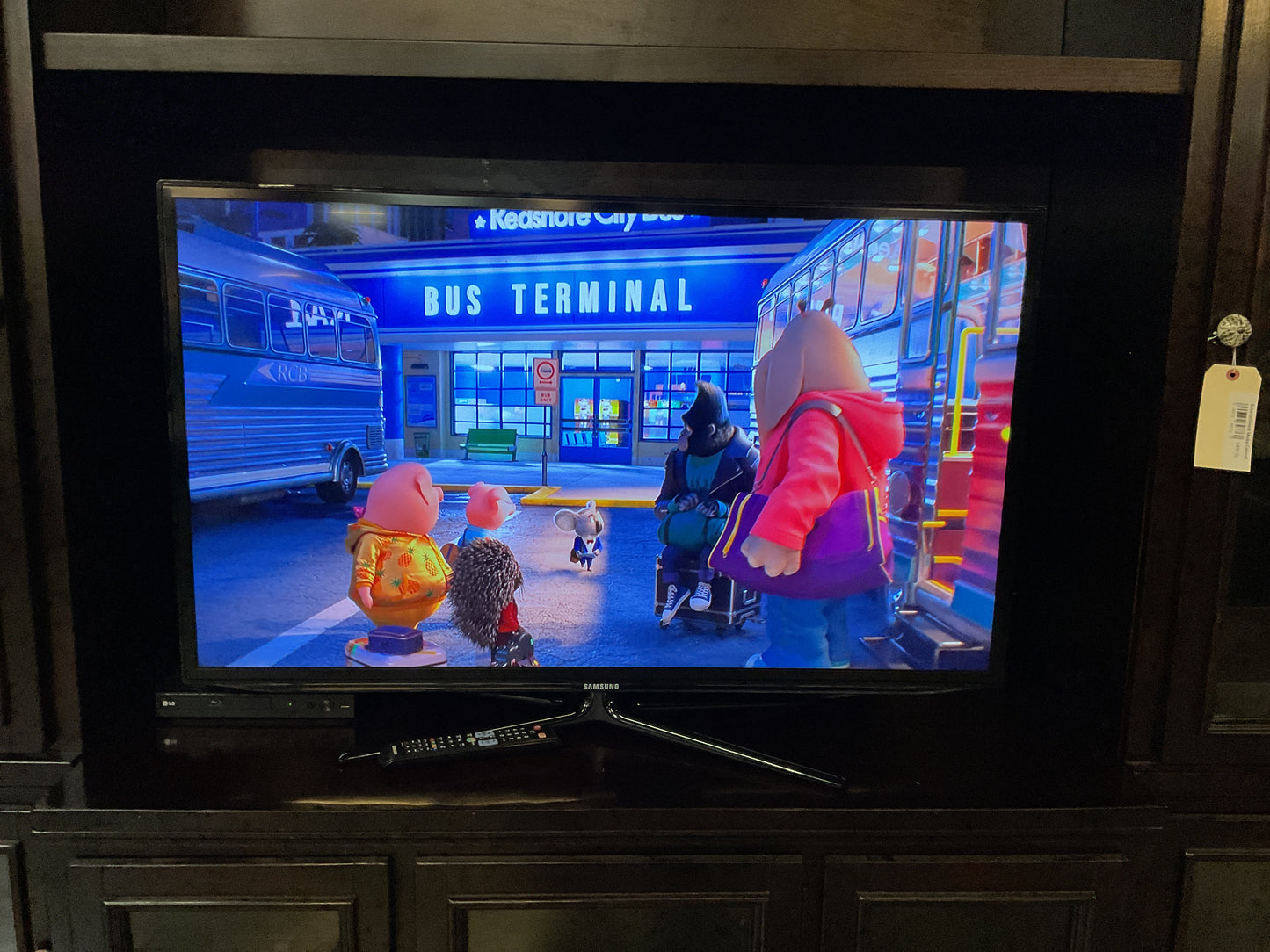 Samsung 46” Smart Tv w/Remote