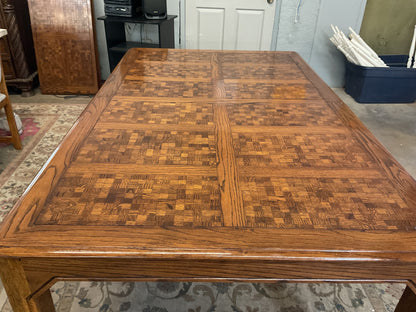 Thomasville Parquet Dining Table w/8 Chairs