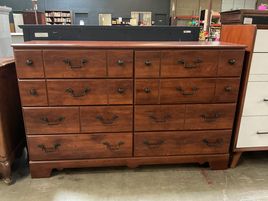 Timberline 8 Drawer Dresser