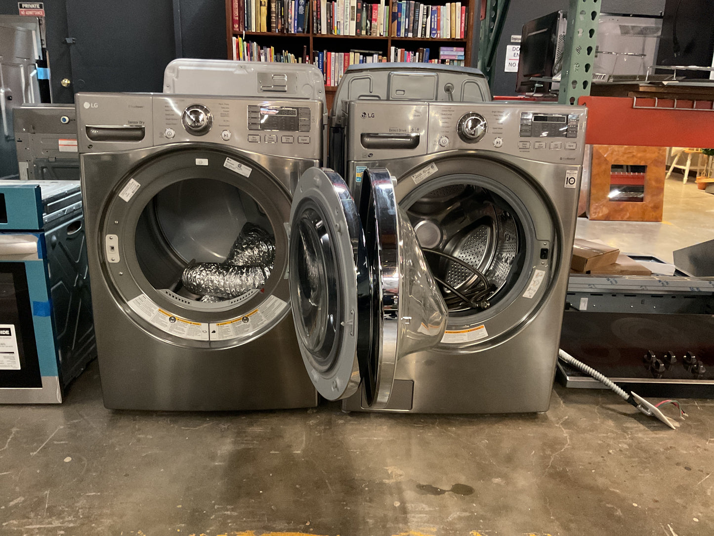 LG Ultra Large Washer & Dryer Combo