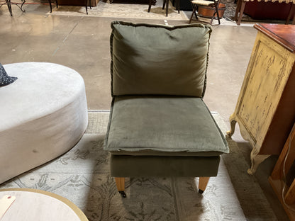 Pillow Top Slipper Chair