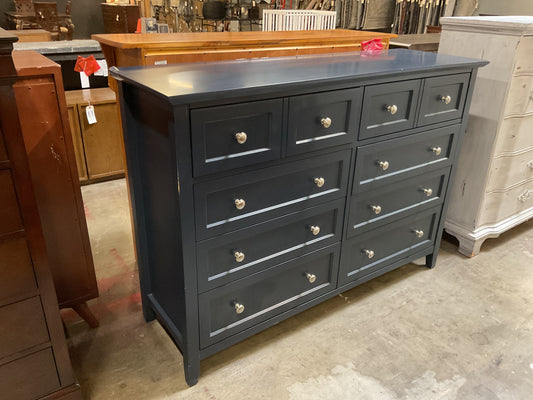 Renee 8 Drawer Dresser