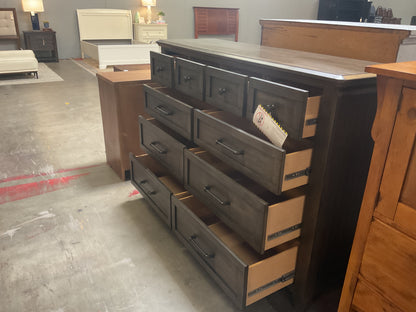 Arnice Solid Wood 10 Drawer Dresser