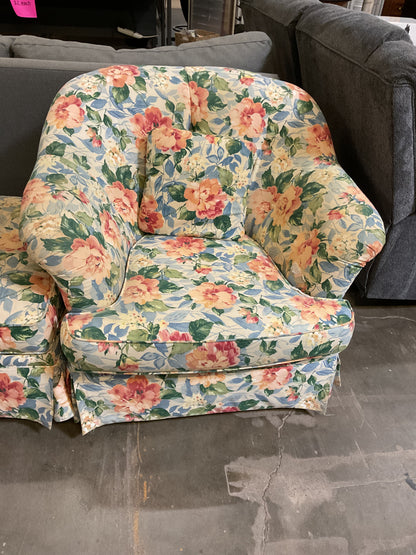 Floral Chair w/Ottoman